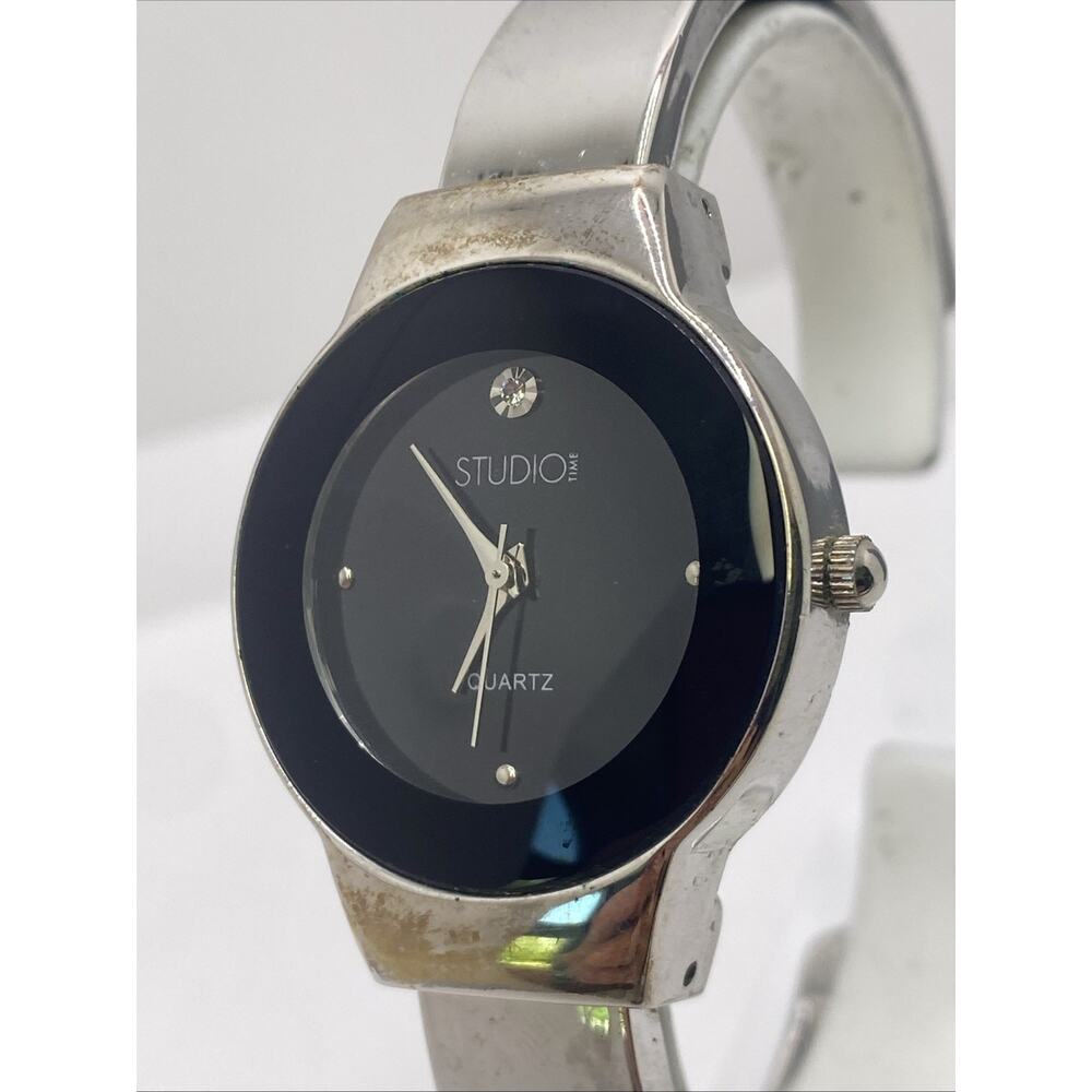 Womens Studio Time Vintage Cuff Bangle Watch New Battery